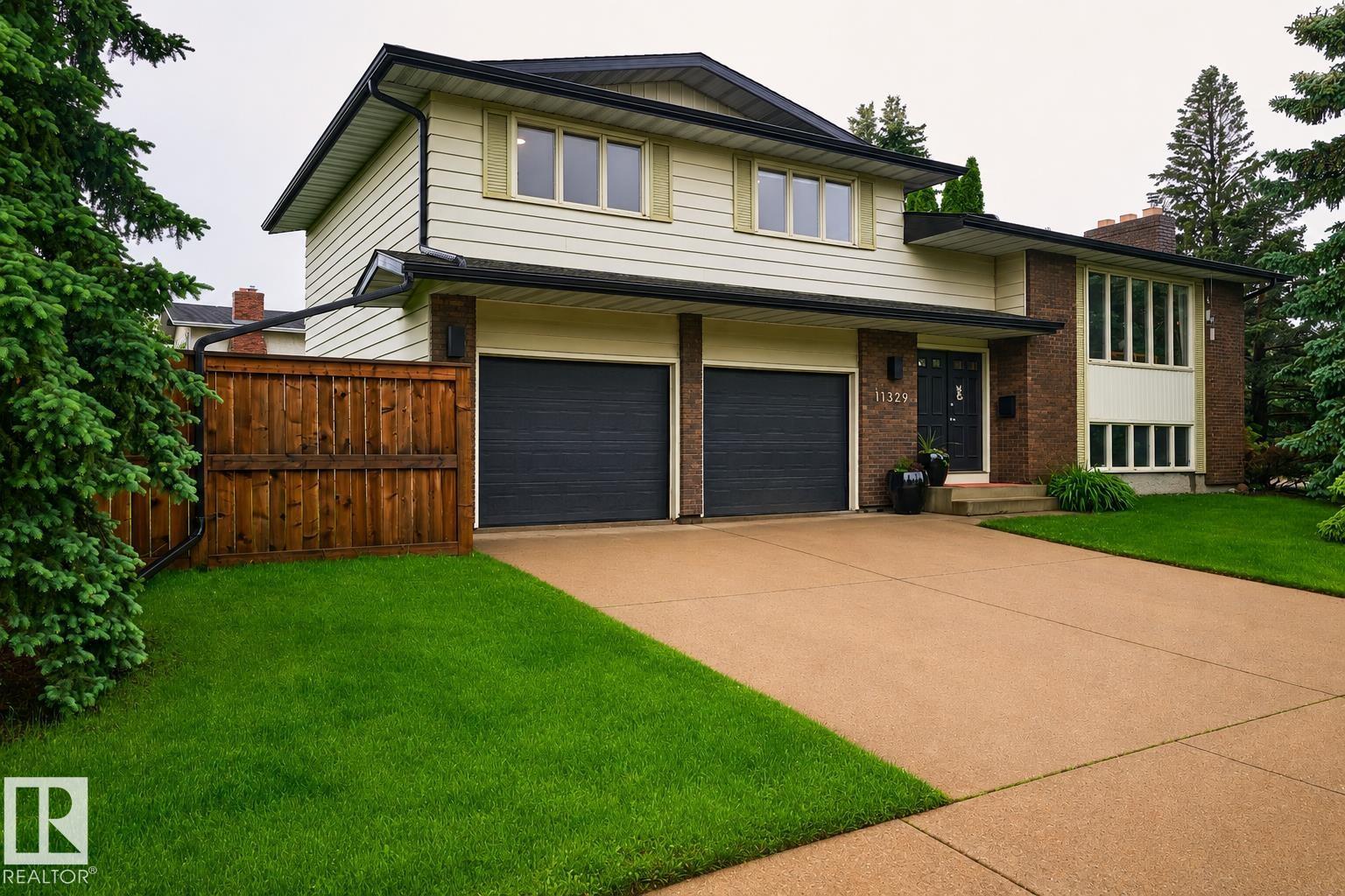 11329 33a Av NW, Edmonton, Alberta  T6J 4G1 - Photo 2 - E4495355