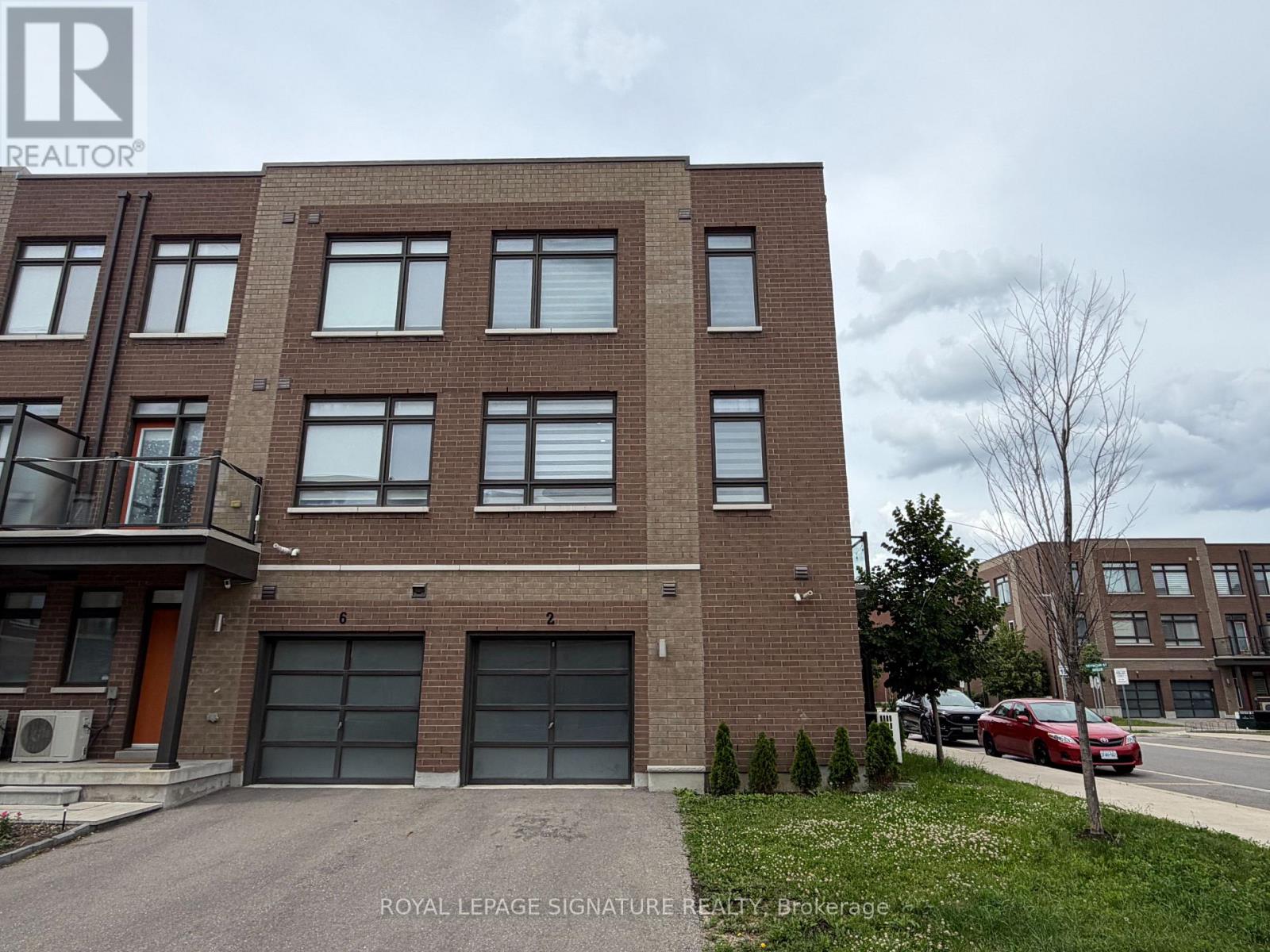 2 BELIVEAU STREET, Vaughan, Ontario