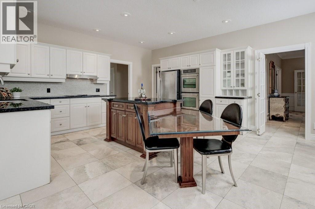 336 Bushwood Court, Waterloo, Ontario  N2T 2E7 - Photo 18 - 40838621