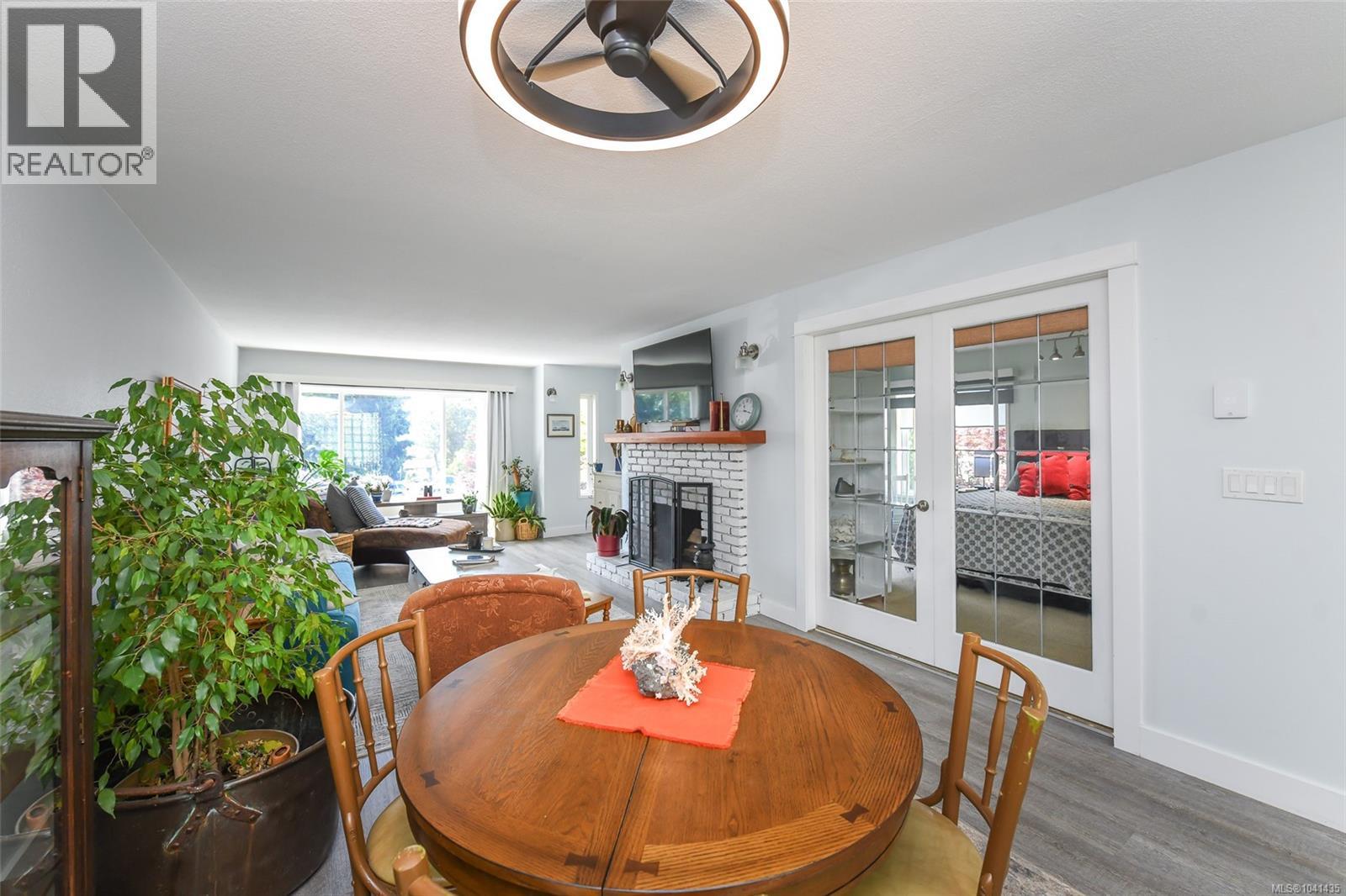 205 2250 Manor Pl, Comox, British Columbia  V9M 1C5 - Photo 24 - 1041435