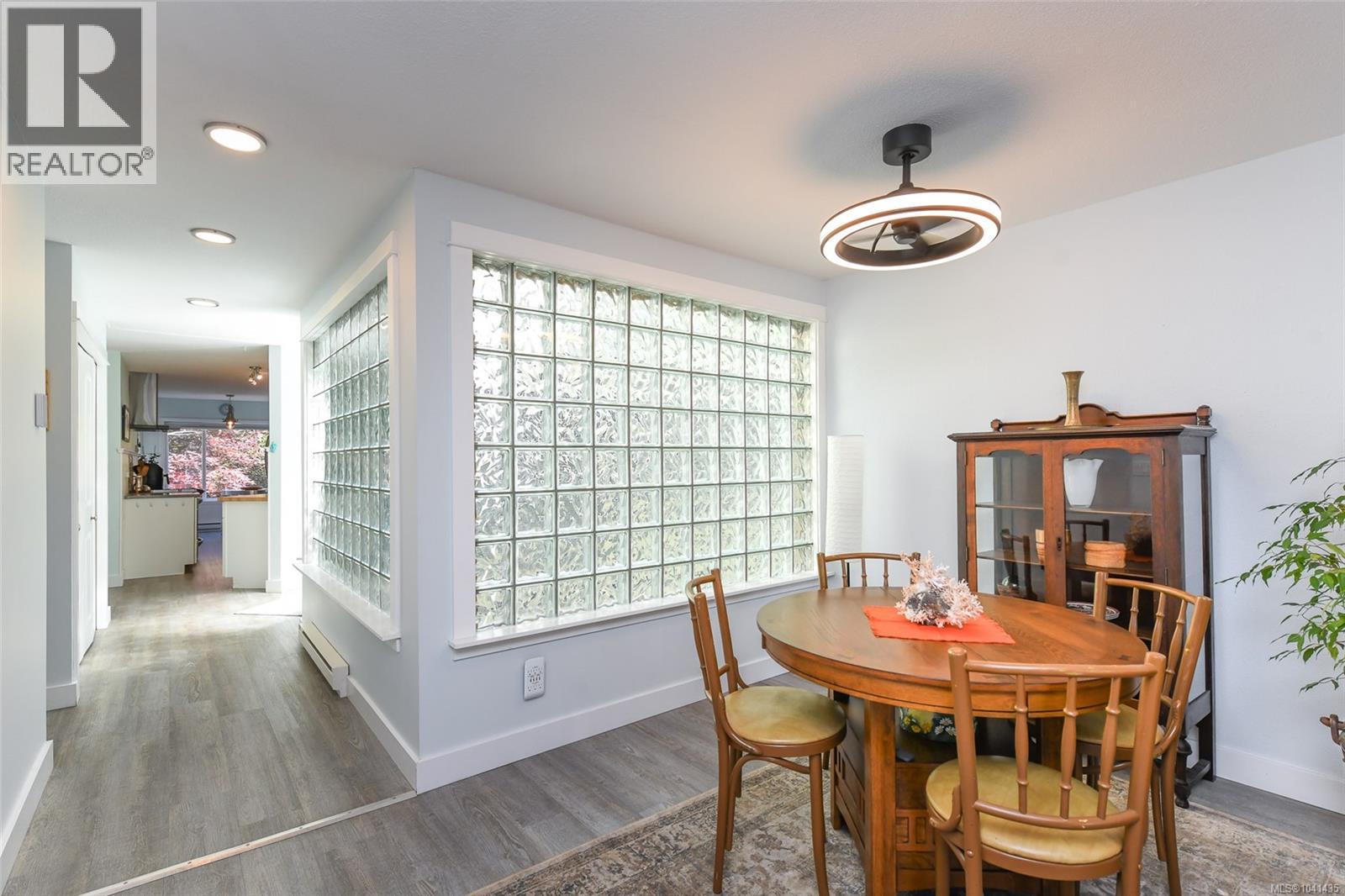 205 2250 Manor Pl, Comox, British Columbia  V9M 1C5 - Photo 25 - 1041435