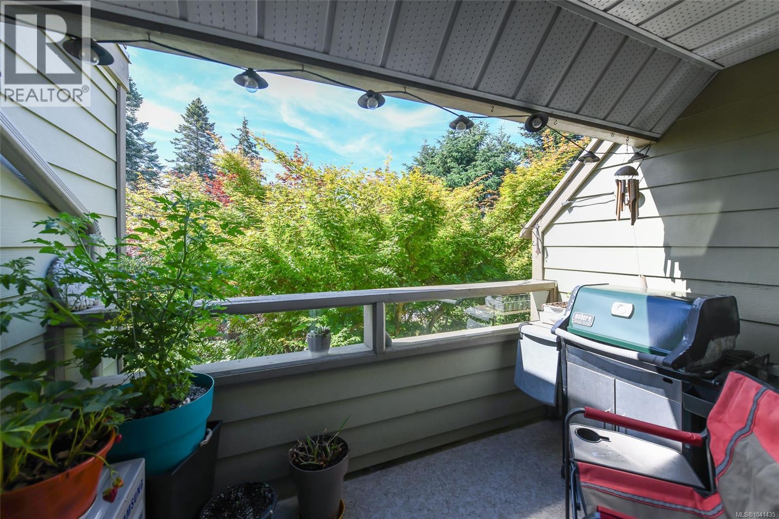 205 2250 Manor Pl, Comox, British Columbia  V9M 1C5 - Photo 35 - 1041435