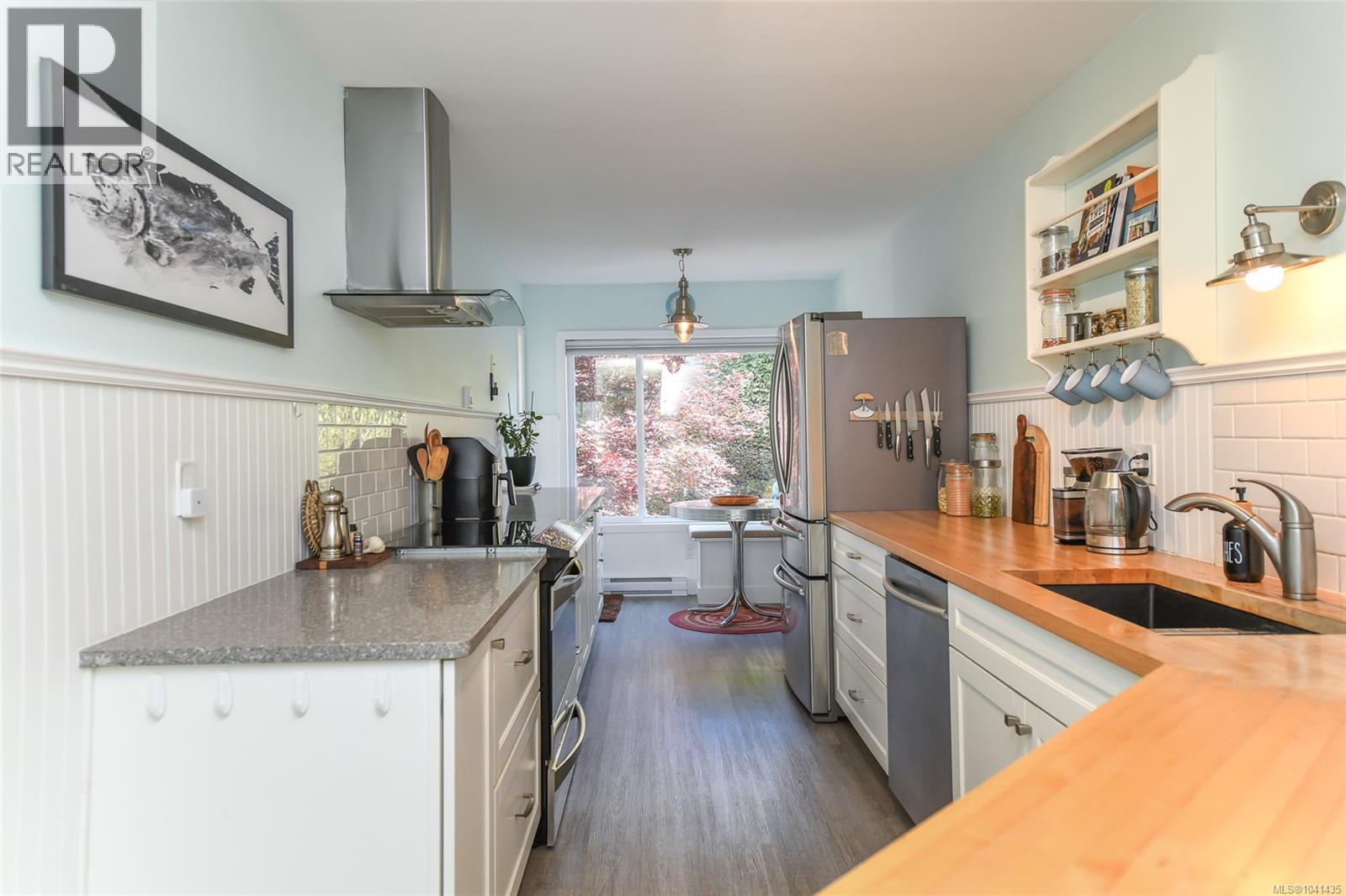 205 2250 Manor Pl, Comox, British Columbia  V9M 1C5 - Photo 10 - 1041435