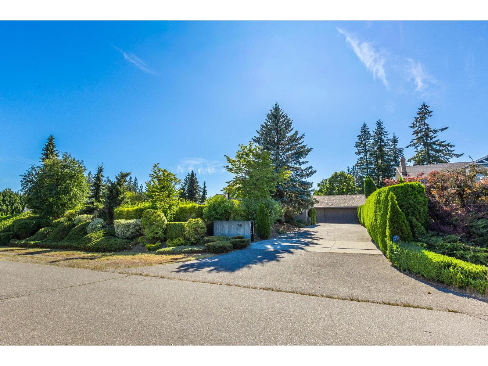 7143 205 Street, Langley, British Columbia  V2Y 1T1 - Photo 25 - R3139106