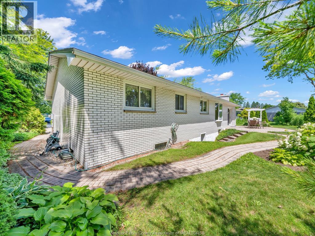 6580 Disputed Road, Lasalle, Ontario  N9H 1X9 - Photo 4 - 26015107