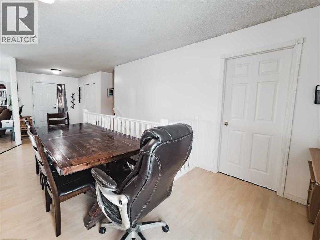 9105 Forest Street, La Crete, Alberta  T0H 2H0 - Photo 9 - A2292436