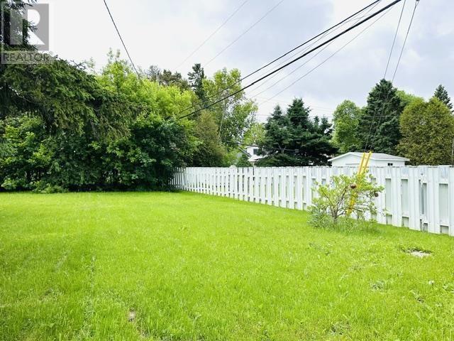 57 Irwin Ave, Sault Ste. Marie, Ontario  P6A 3P7 - Photo 5 - SM261467
