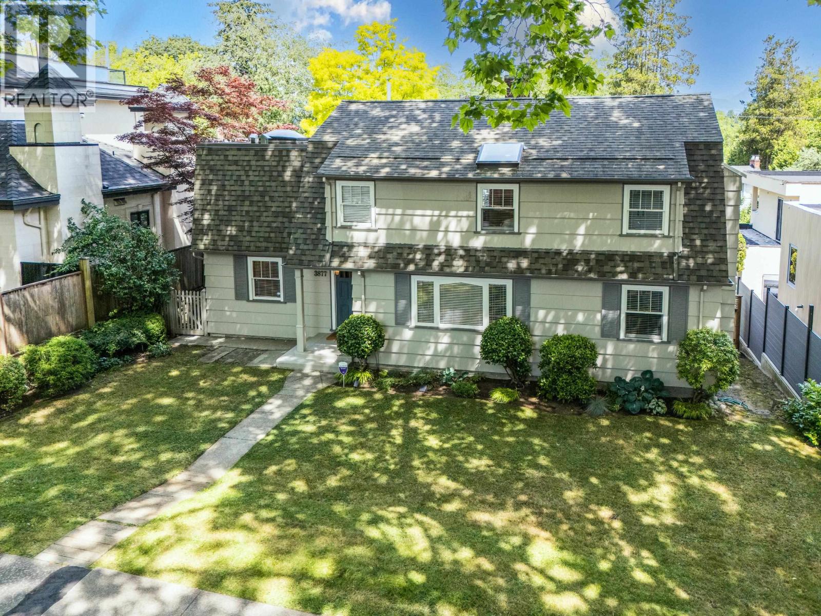 3877 W BROADWAY, Vancouver, British Columbia