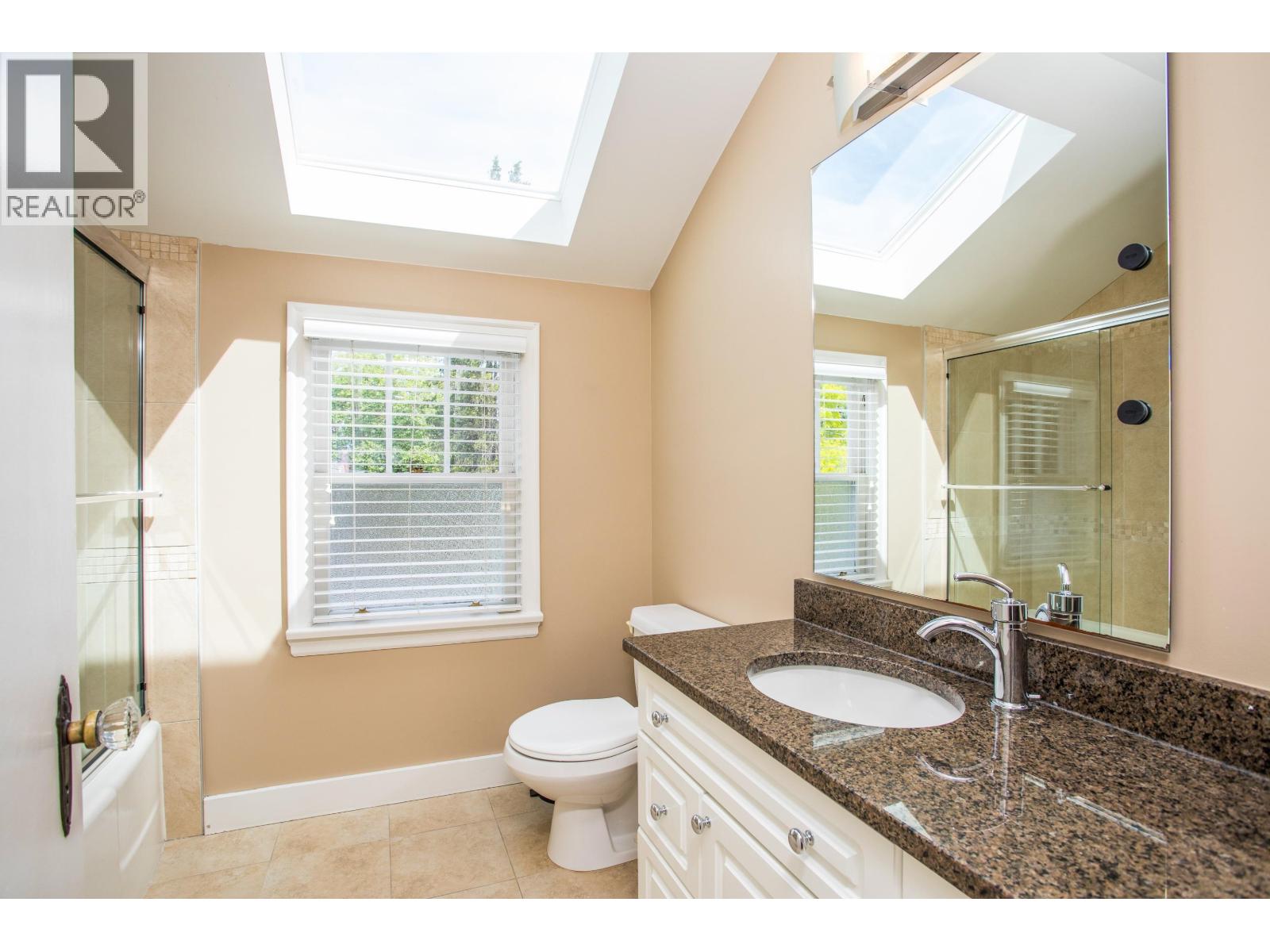 3877 W Broadway, Vancouver, British Columbia  V6R 2C2 - Photo 26 - R3139239