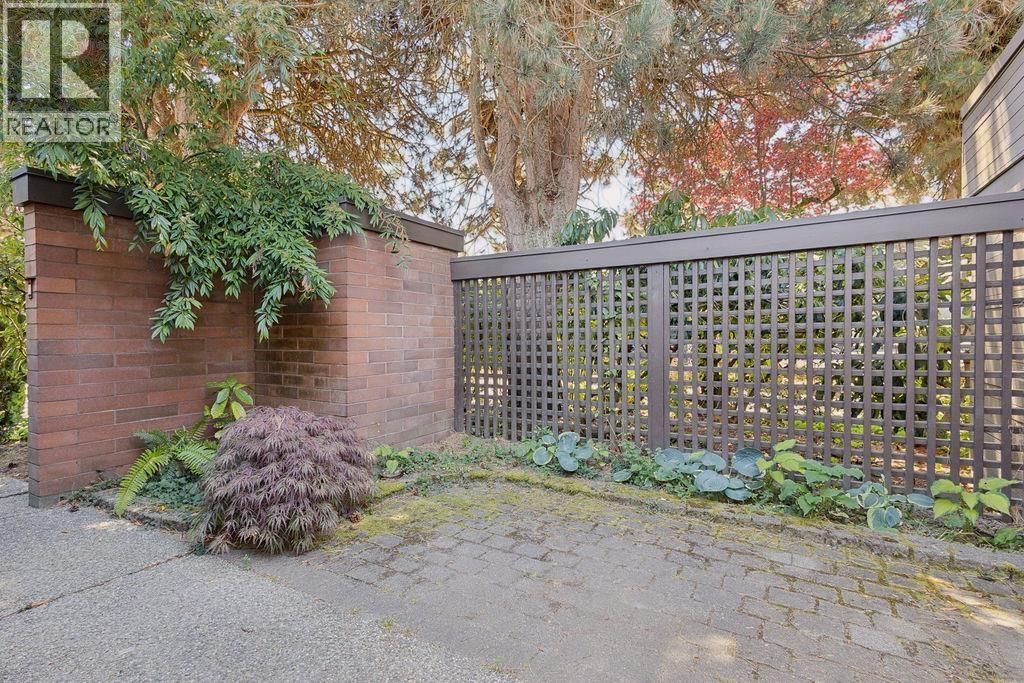 6597 Pinehurst Drive, Vancouver, British Columbia  V5X 4N9 - Photo 31 - R3139481