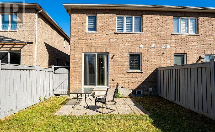 1 - 11 Vanderpool Crescent, Brampton, Ontario  L6P 3W7 - Photo 19 - W13478054