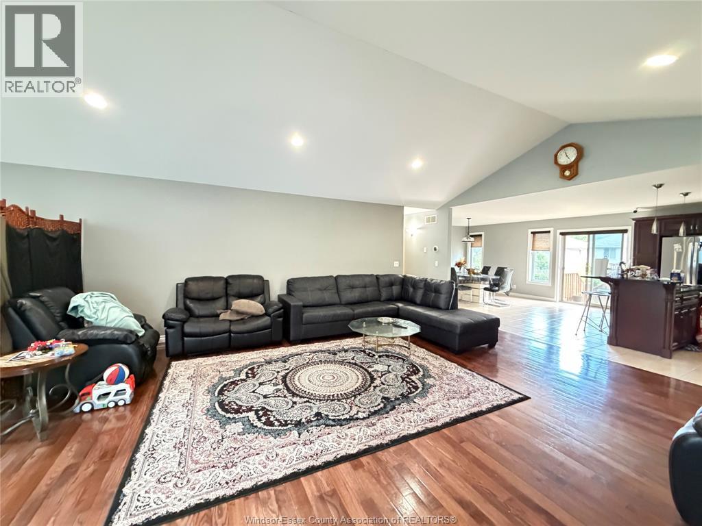 2361 Askin Avenue, Windsor, Ontario  N9E 4Y2 - Photo 3 - 26015083