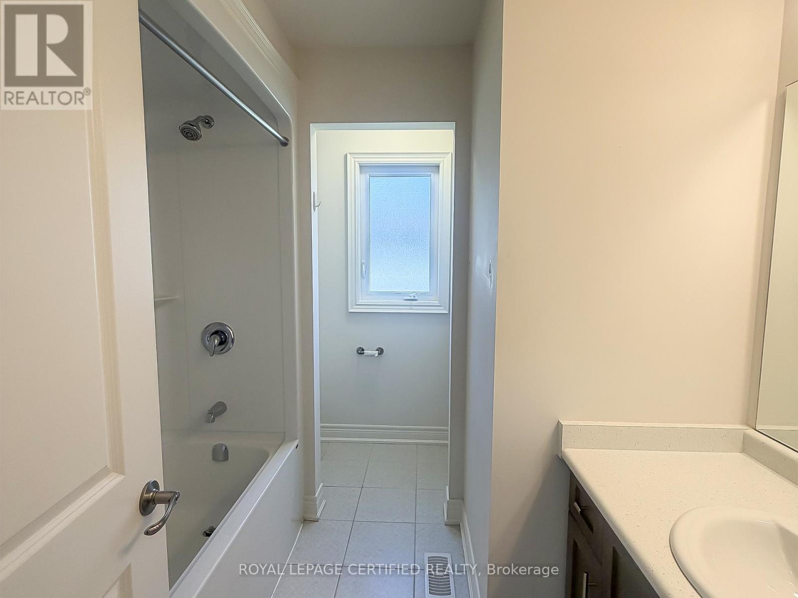 14 Overholt Drive, Thorold, Ontario  L0S 1K0 - Photo 19 - X13480256