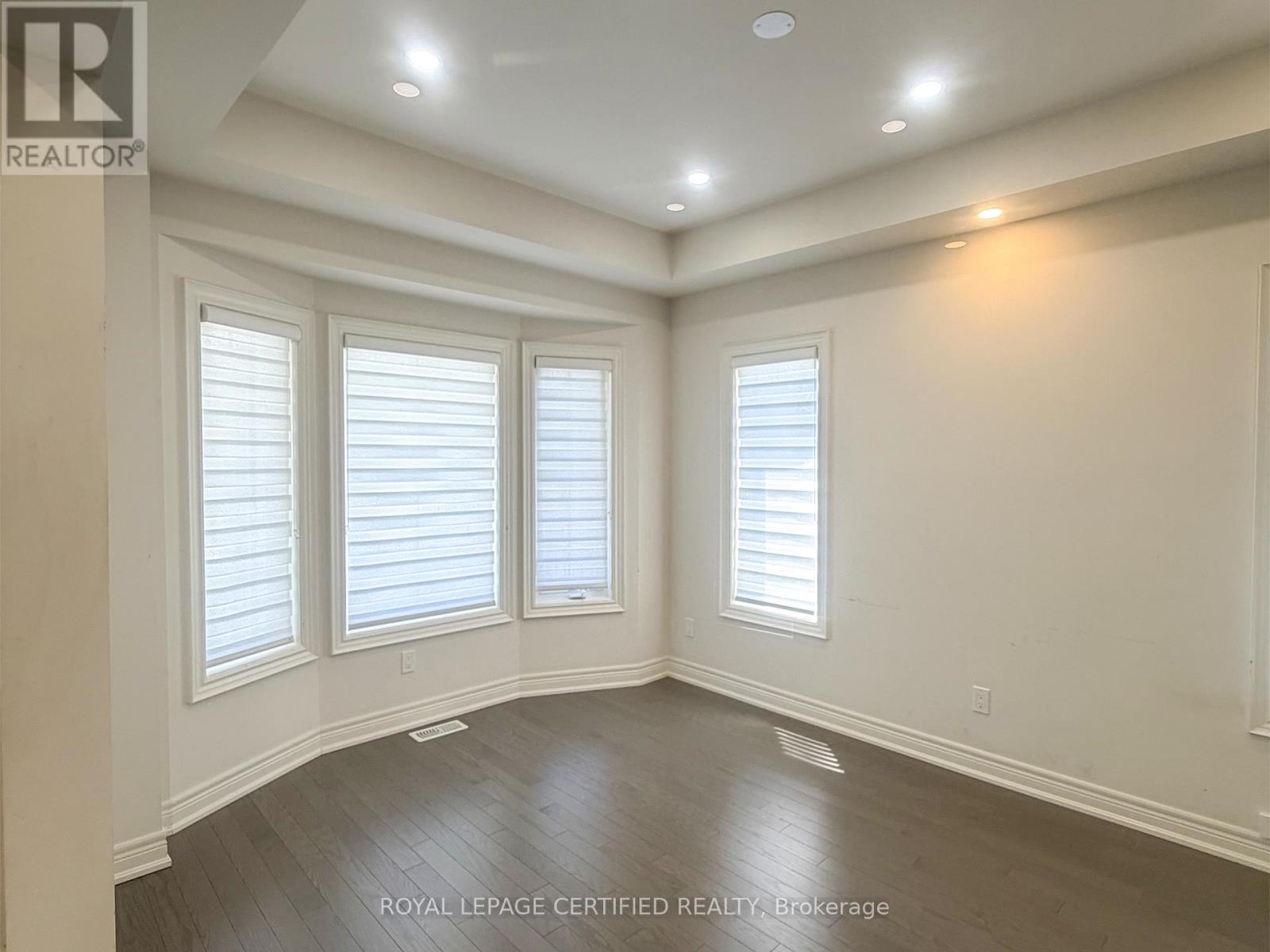 14 Overholt Drive, Thorold, Ontario  L0S 1K0 - Photo 4 - X13480256