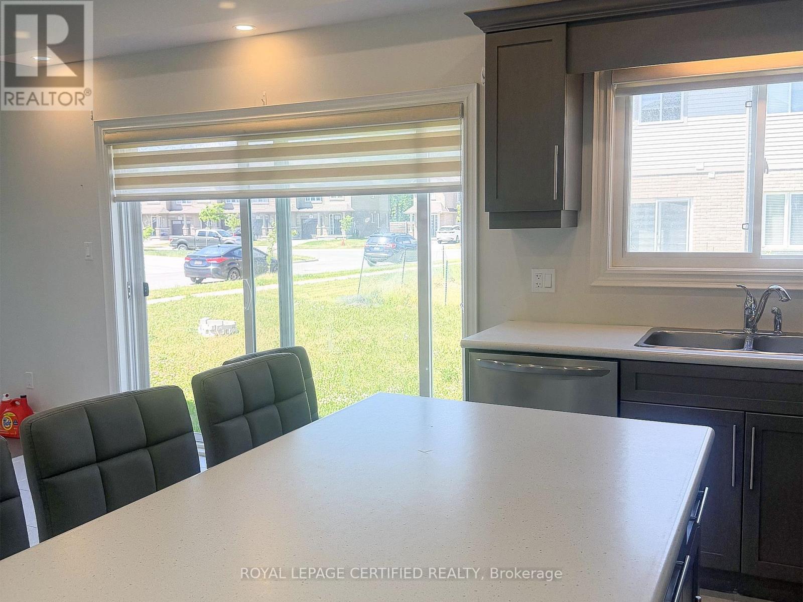 14 Overholt Drive, Thorold, Ontario  L0S 1K0 - Photo 9 - X13480256