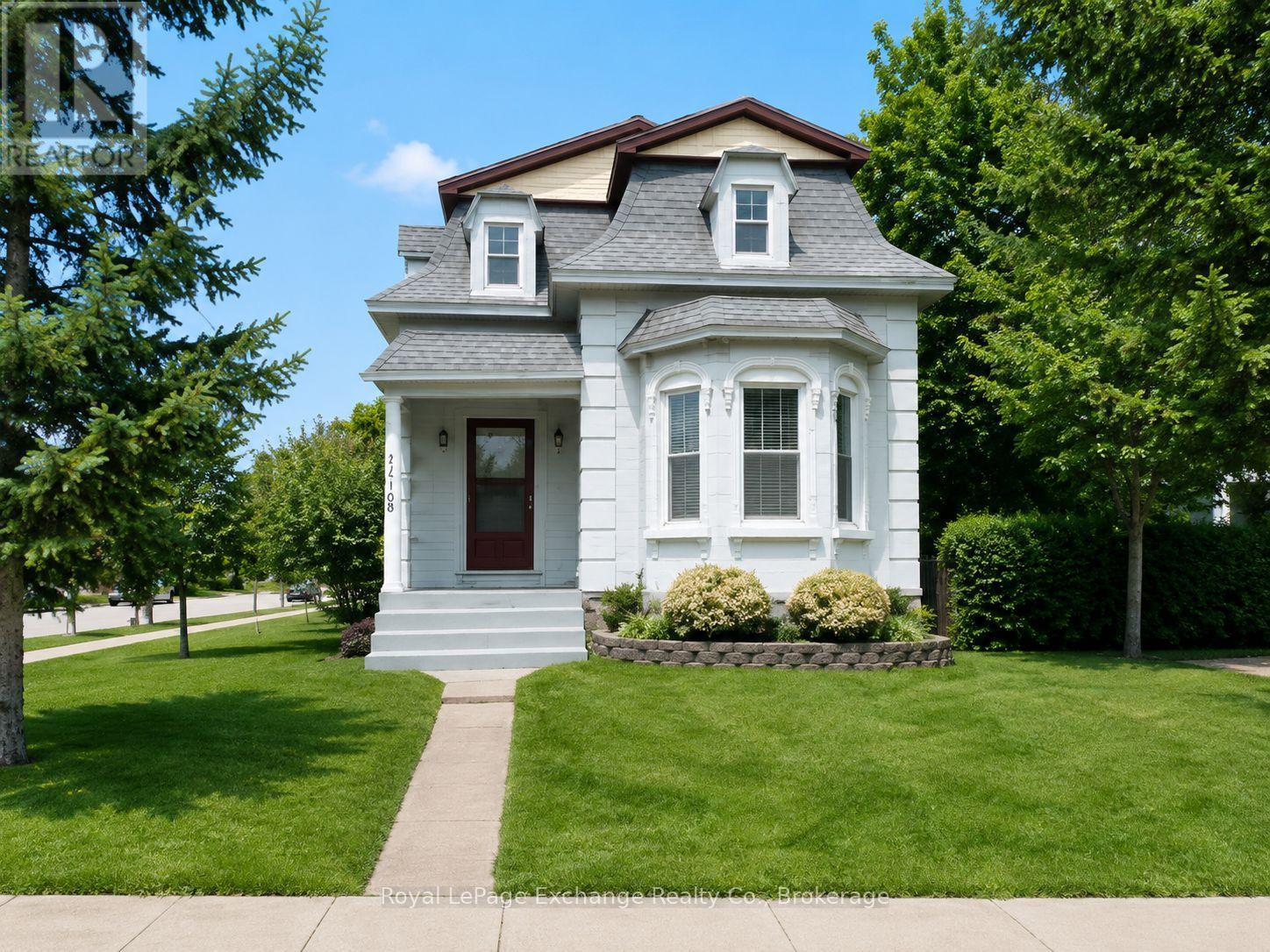 247 BROADWAY STREET, Kincardine, Ontario