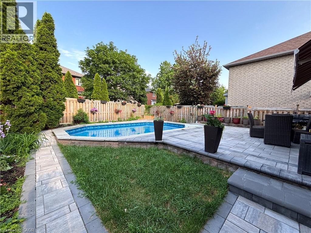 2216 Norfolk Drive, Oakville, Ontario  L6H 6H4 - Photo 44 - 40832514