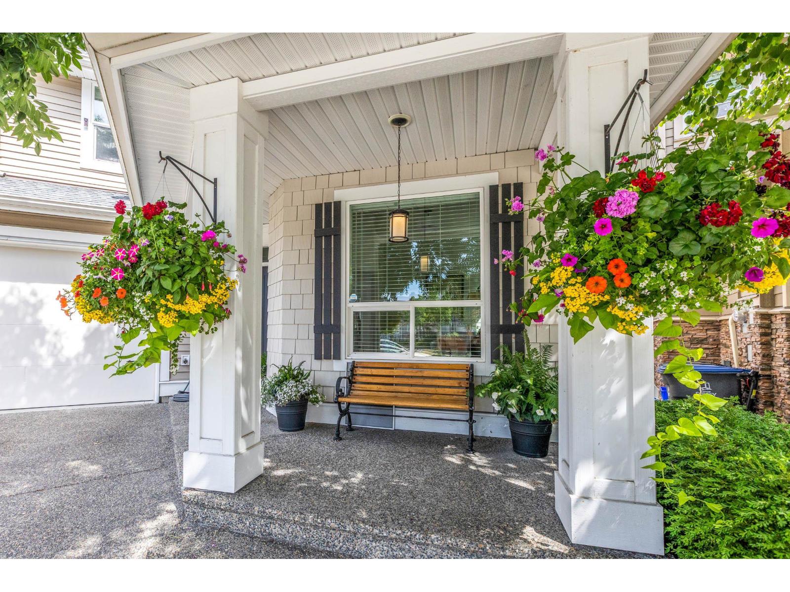 17851 71 Avenue, Surrey, British Columbia  V3S 7C7 - Photo 2 - R3139453