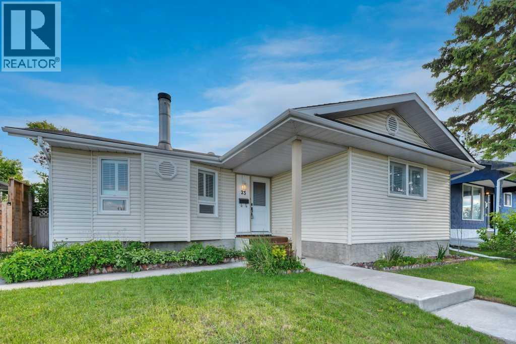 23 Penworth Crescent SE, calgary, Alberta
