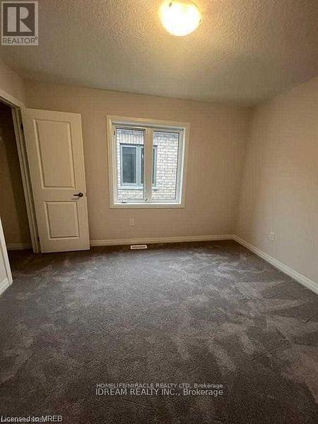 28 Crossmore Crescent, Cambridge, Ontario  M1S 0C7 - Photo 5 - X13470984