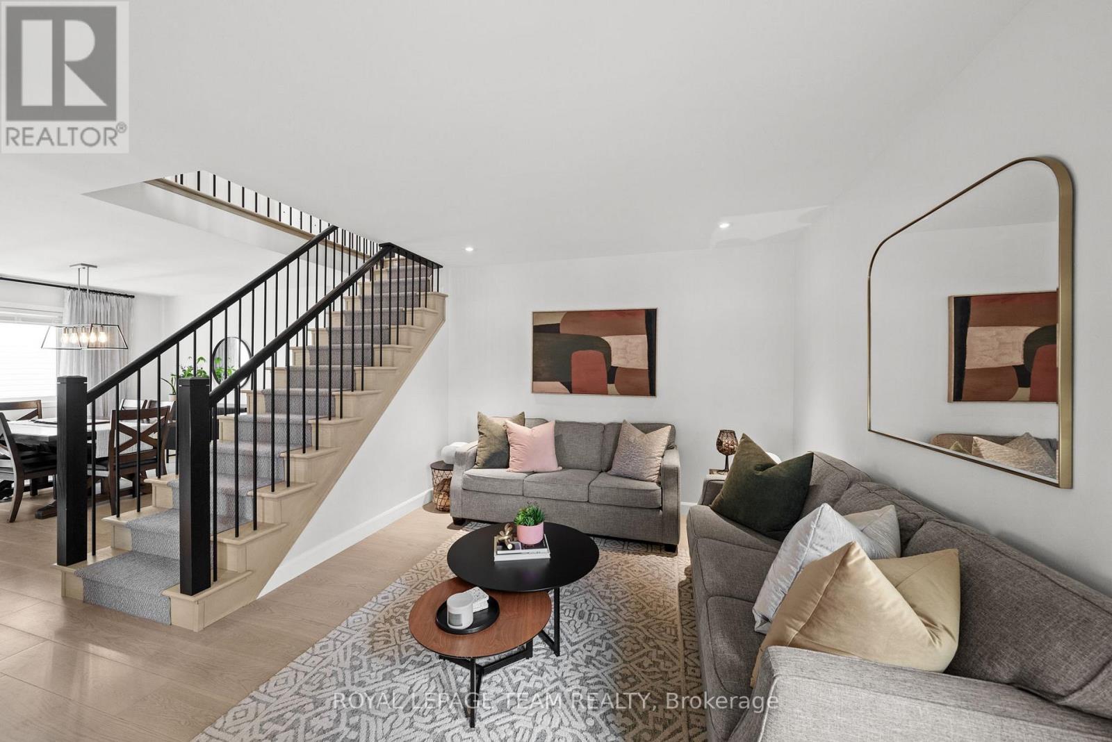 38 Merner Avenue, Ottawa, Ontario  K2J 4A6 - Photo 4 - X13485554