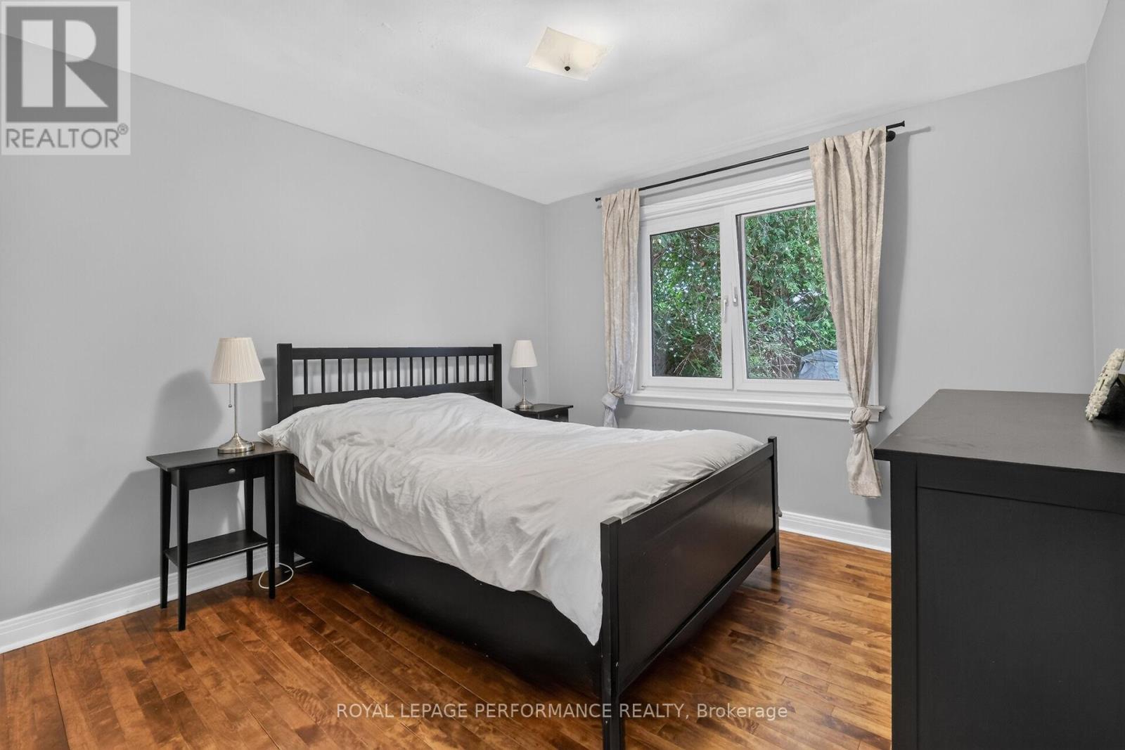 105 Crownhill Street, Ottawa, Ontario  K1J 6X2 - Photo 12 - X13485572