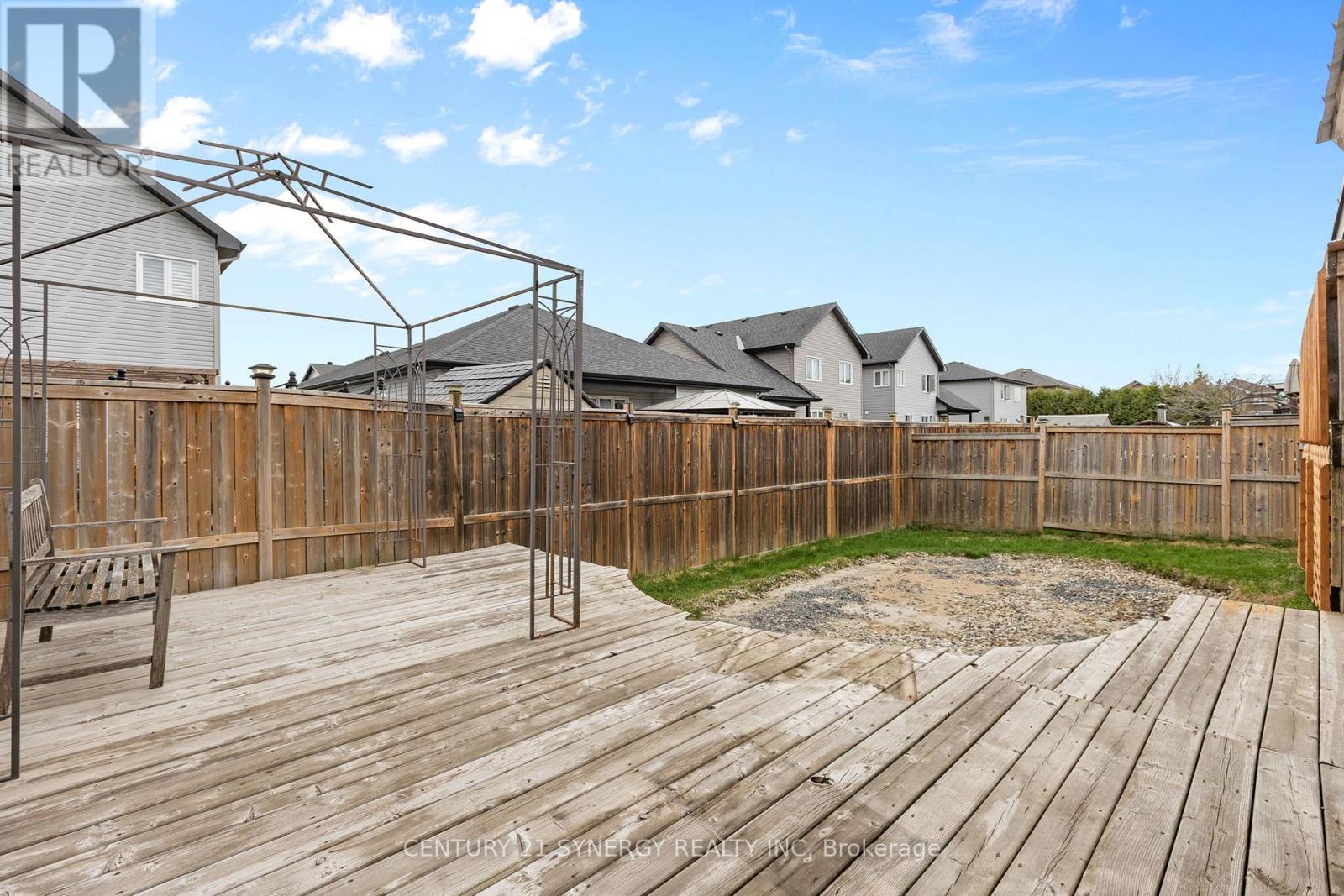 207 Stiver Street, Russell, Ontario  K4R 1G9 - Photo 44 - X13485788
