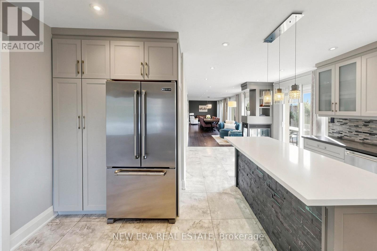1423 Bunsden Avenue, Mississauga, Ontario  L5H 2B3 - Photo 16 - W13462508