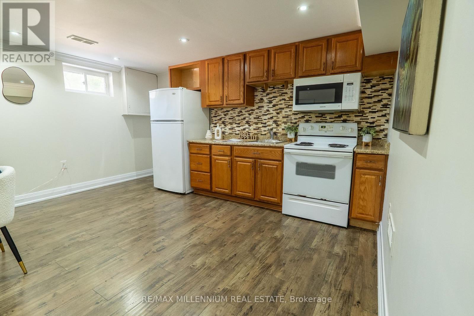37 Campbell Drive, Brampton, Ontario  L6X 2H8 - Photo 24 - W13483720