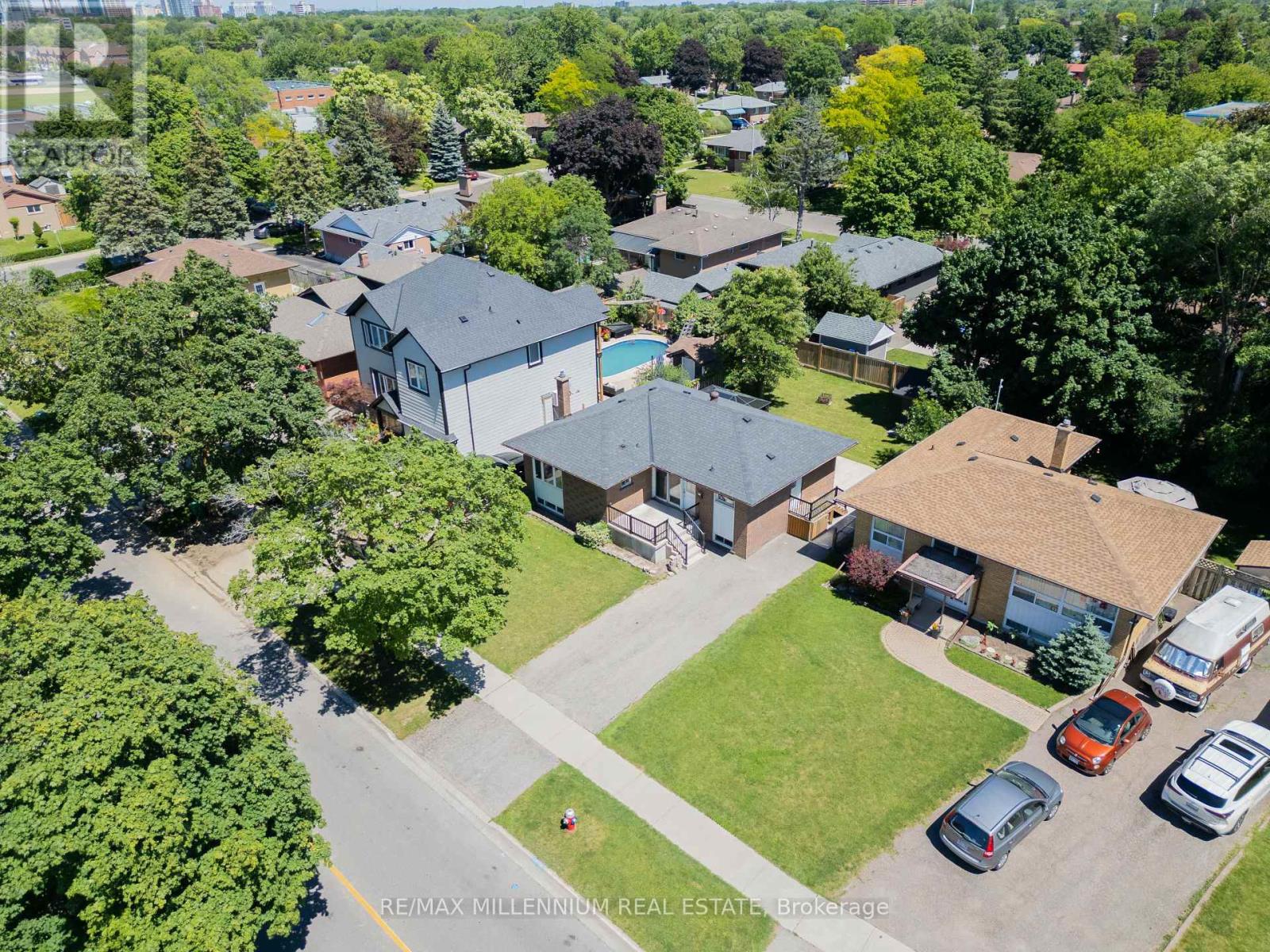 37 Campbell Drive, Brampton, Ontario  L6X 2H8 - Photo 34 - W13483720