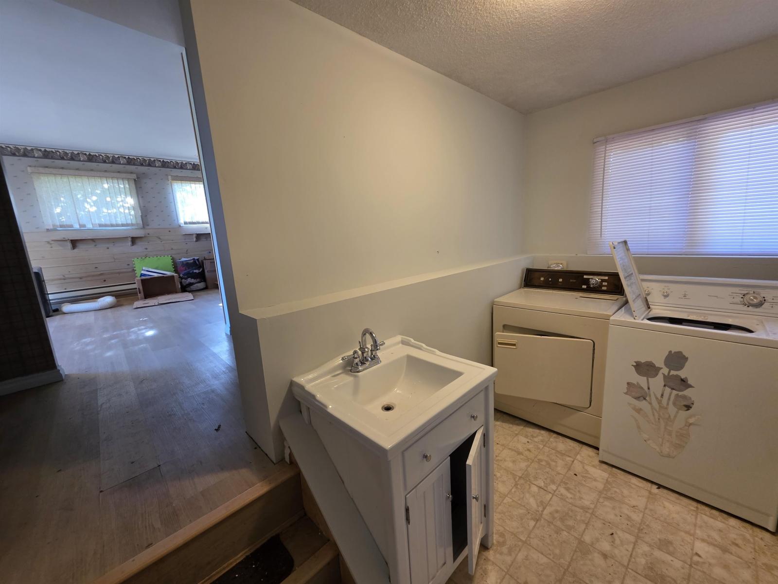 21068 16th Avenue, Langley, British Columbia  V2Z 1K3 - Photo 23 - C8073403