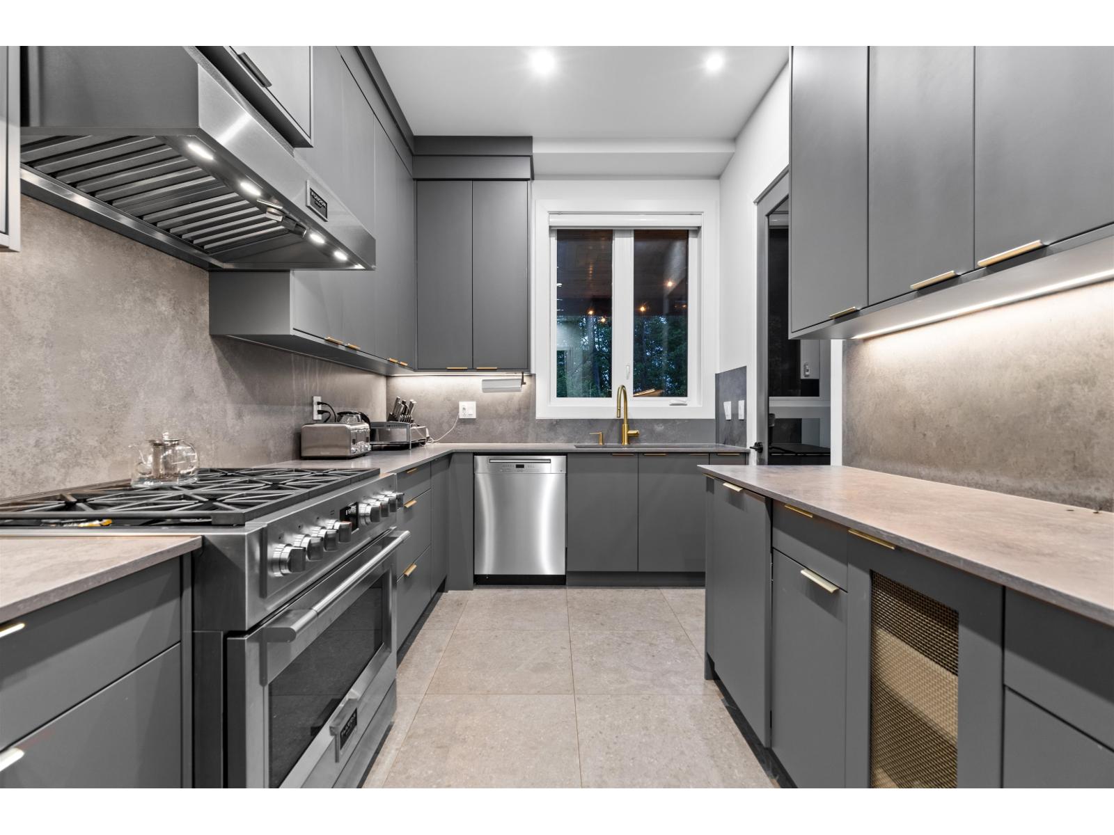 14295 73a Avenue, Surrey, British Columbia  V3W 2R9 - Photo 17 - R3139427