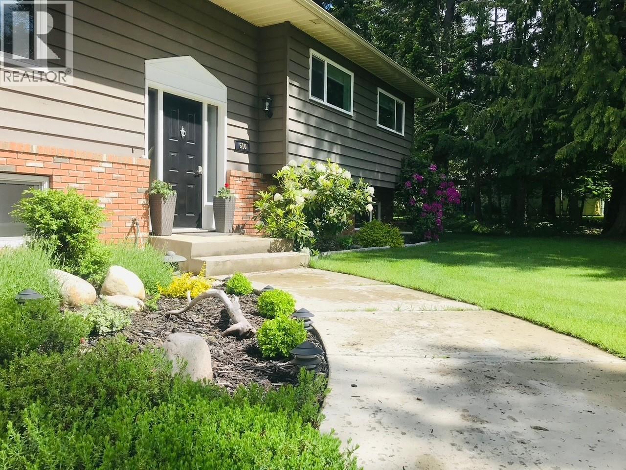 610 10th Avenue Nw, Nakusp, British Columbia  V0G 1R0 - Photo 19 - 10392599