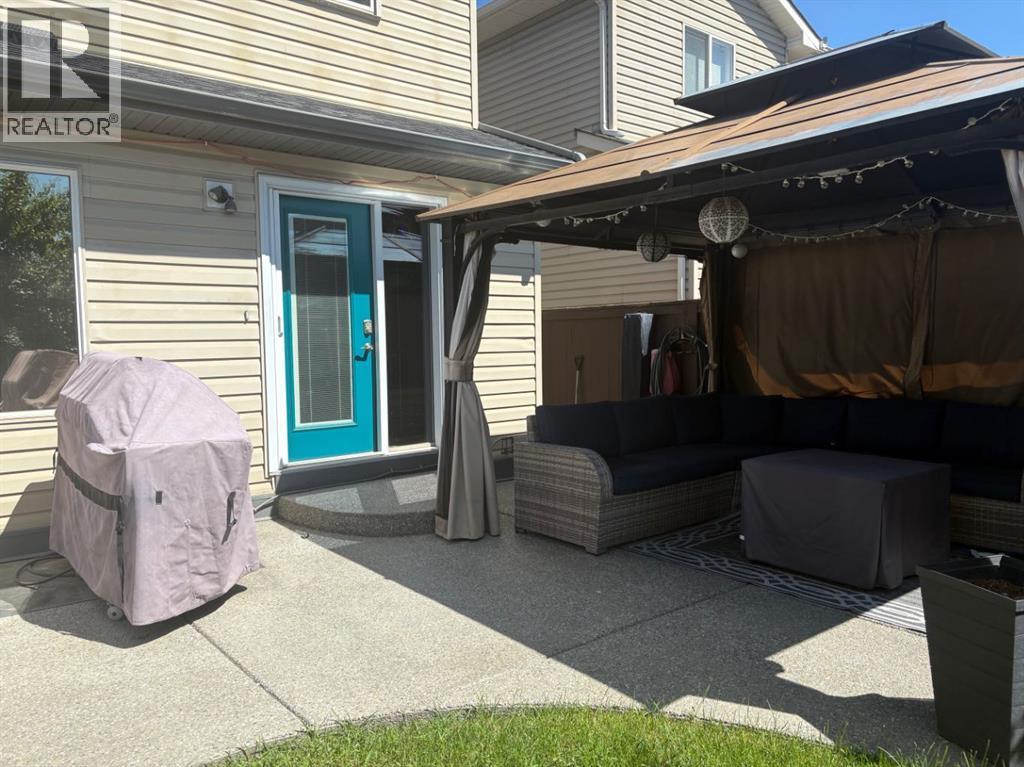 15 New Brighton Manor Se, Calgary, Alberta  T2Z 4G8 - Photo 23 - A2323433