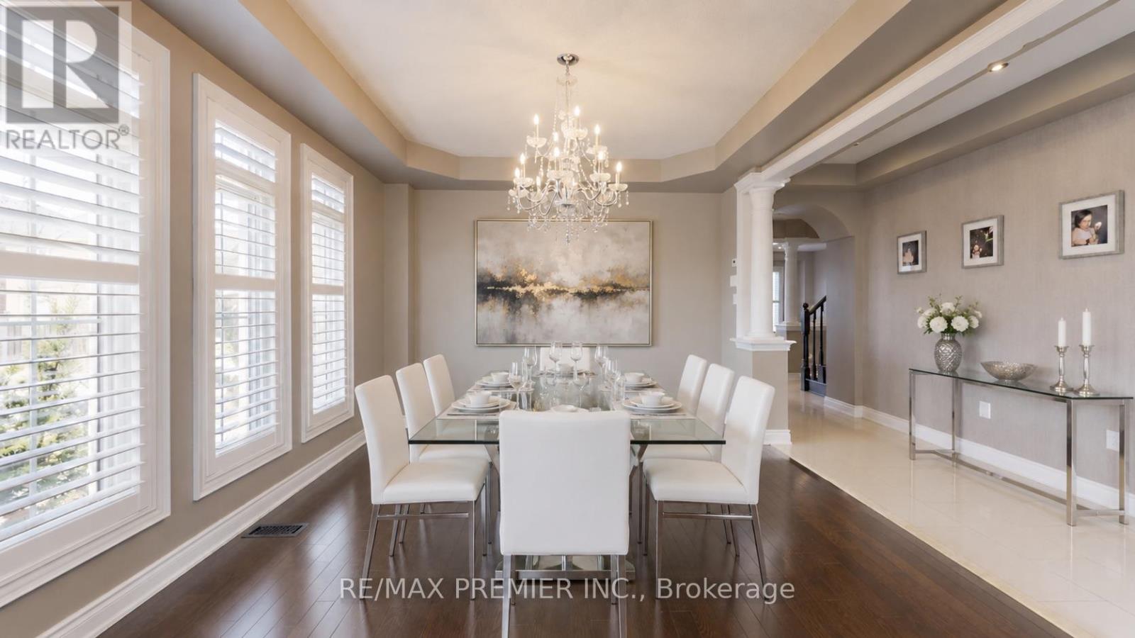 48 Heron Hollow Avenue, Richmond Hill, Ontario  L4E 0G9 - Photo 2 - N13147774