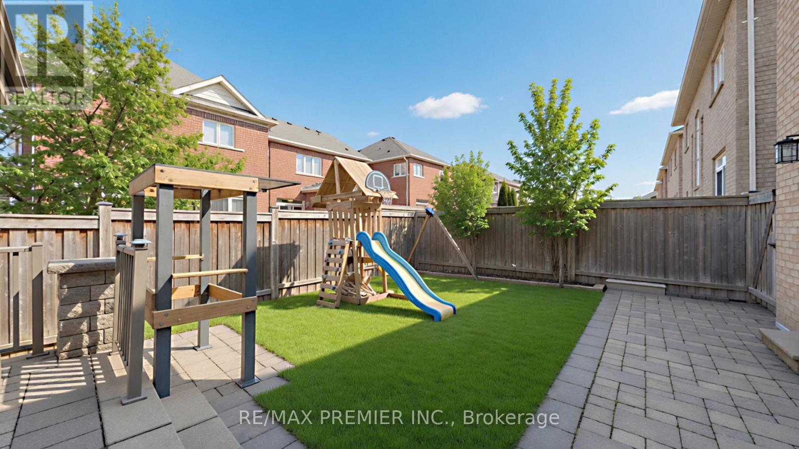 48 Heron Hollow Avenue, Richmond Hill, Ontario  L4E 0G9 - Photo 23 - N13147774