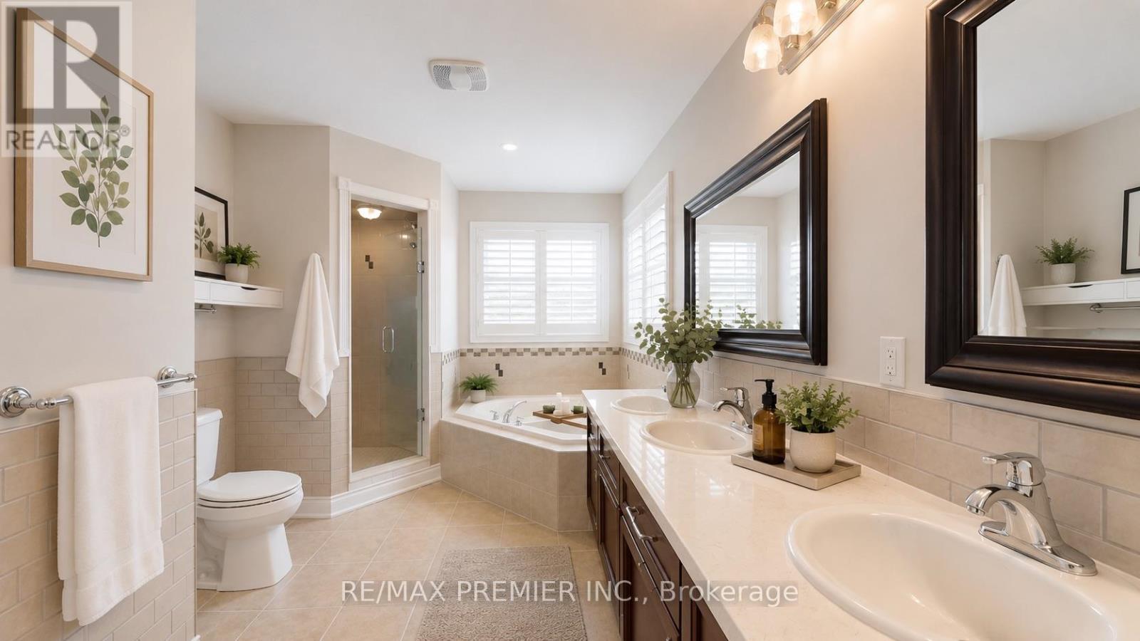 48 Heron Hollow Avenue, Richmond Hill, Ontario  L4E 0G9 - Photo 7 - N13147774