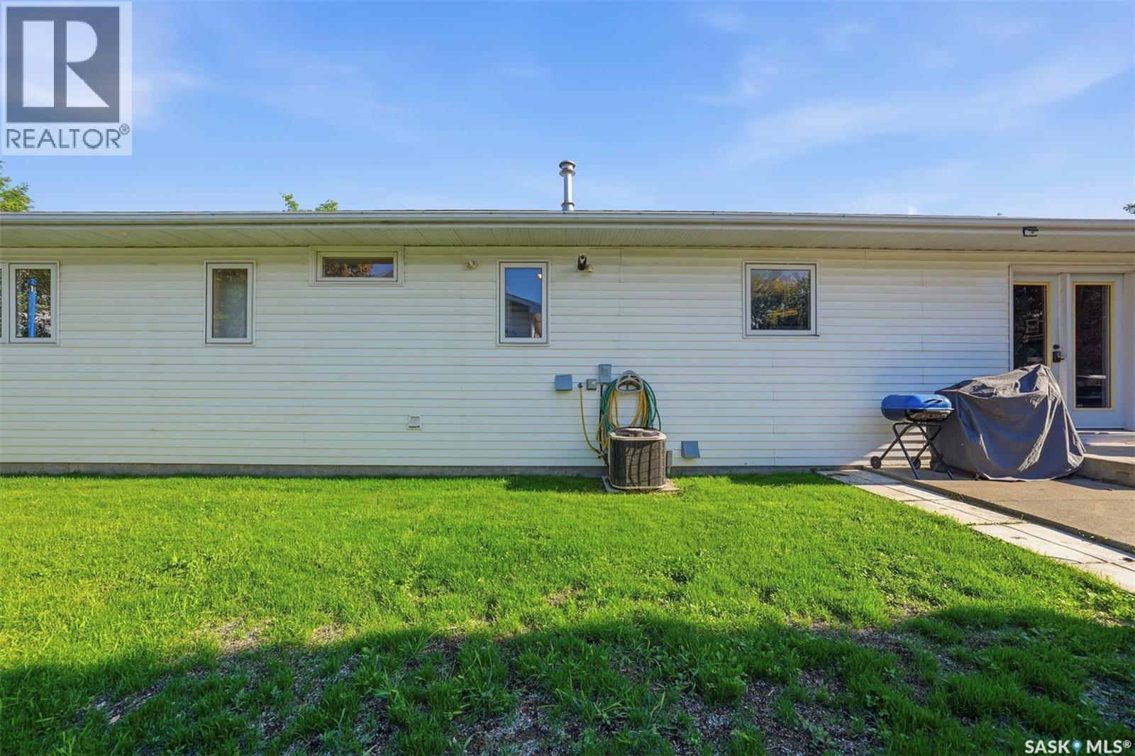 351 Y Avenue S, Saskatoon, Saskatchewan  S7M 3J6 - Photo 22 - SK040485
