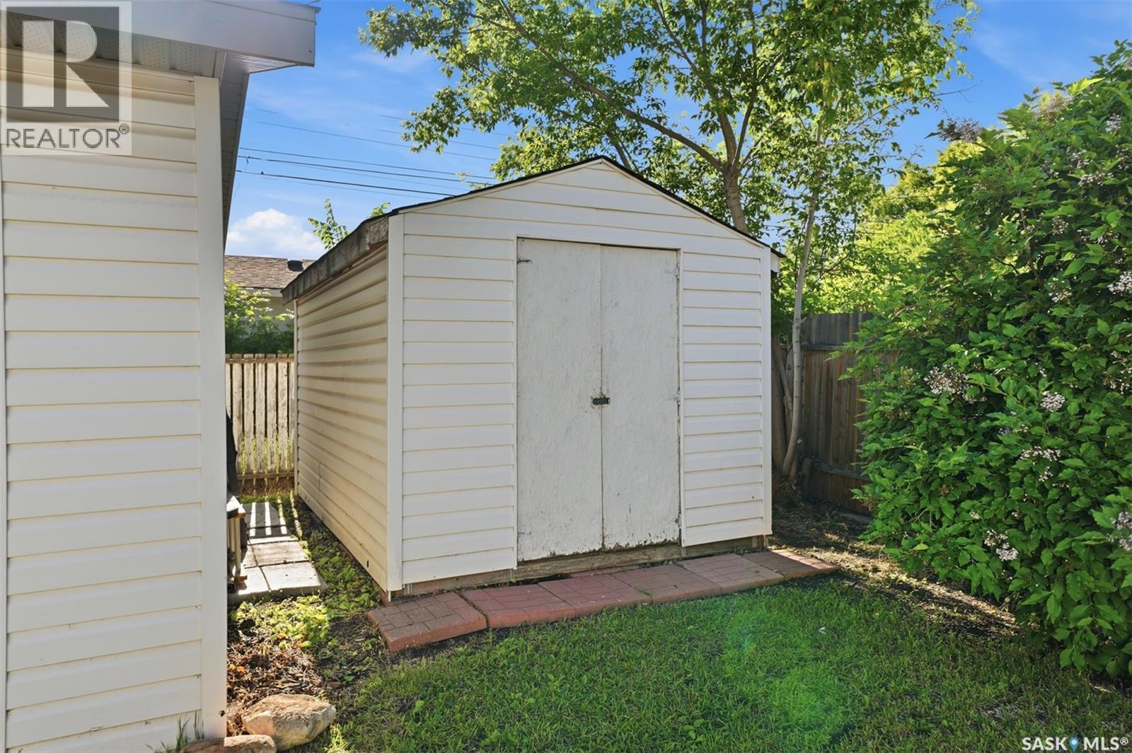351 Y Avenue S, Saskatoon, Saskatchewan  S7M 3J6 - Photo 28 - SK040485