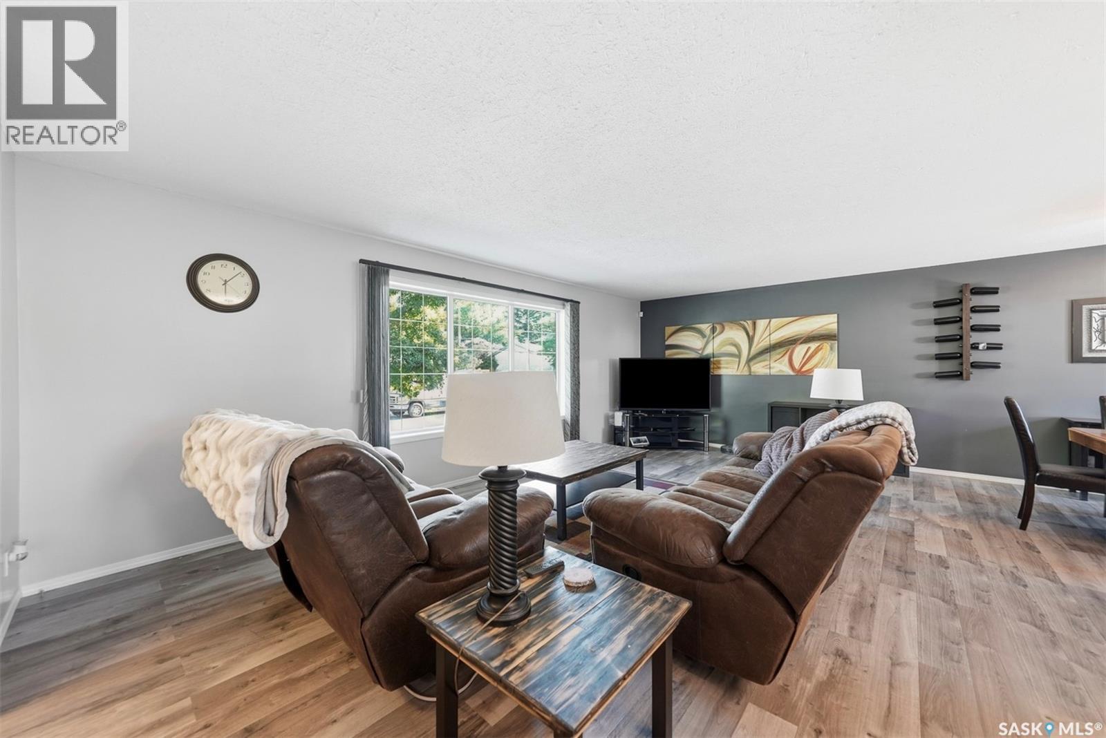 351 Y Avenue S, Saskatoon, Saskatchewan  S7M 3J6 - Photo 4 - SK040485