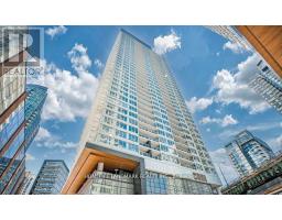 605 - 19 BATHURST STREET, Toronto, Ontario
