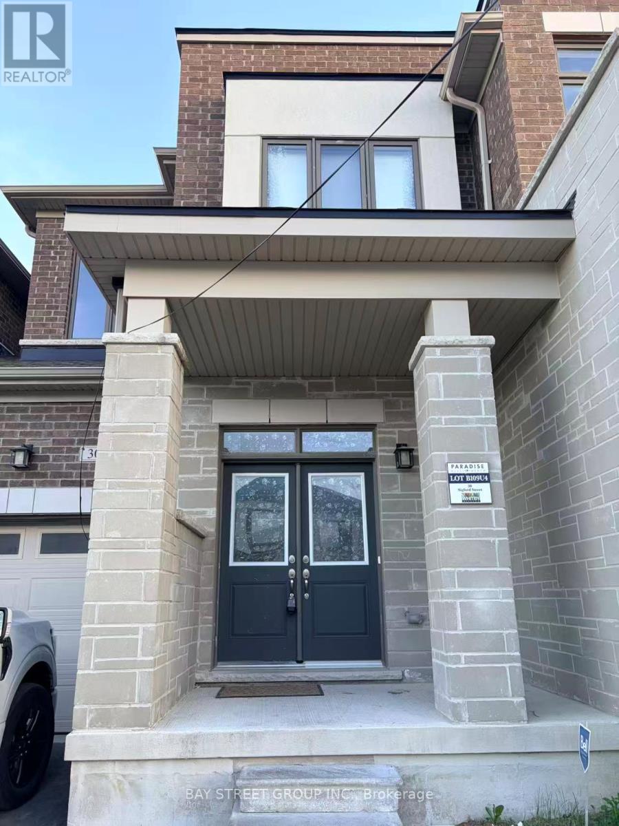 30 SIGFORD STREET, Whitby, Ontario