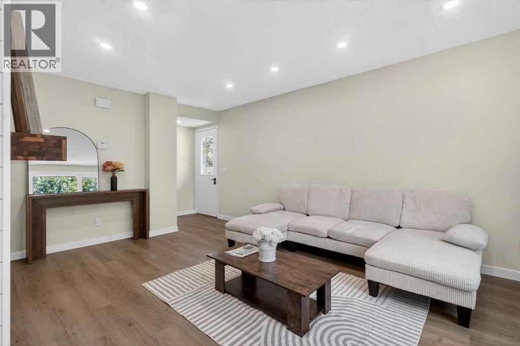 60s, 203 Lynnview Road Se, Calgary, Alberta  T2C 2C6 - Photo 13 - A2318267