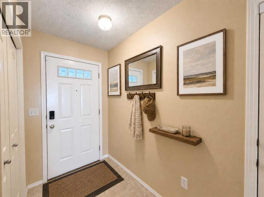 31, 156 Canoe Drive Sw, Airdrie, Alberta  T4B 2Z3 - Photo 4 - A2323678