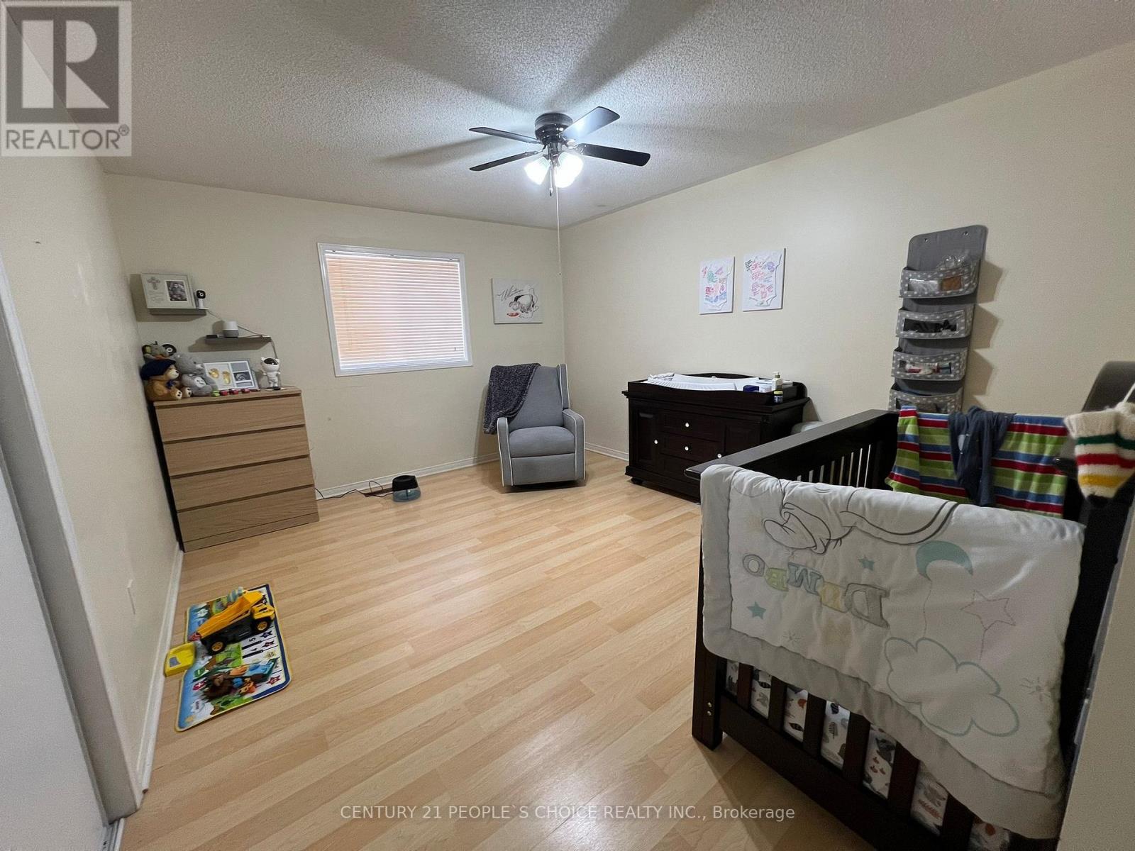 Main Floor - 57 Fallstar Crescent, Brampton, Ontario  L7A 2J7 - Photo 7 - W13485552