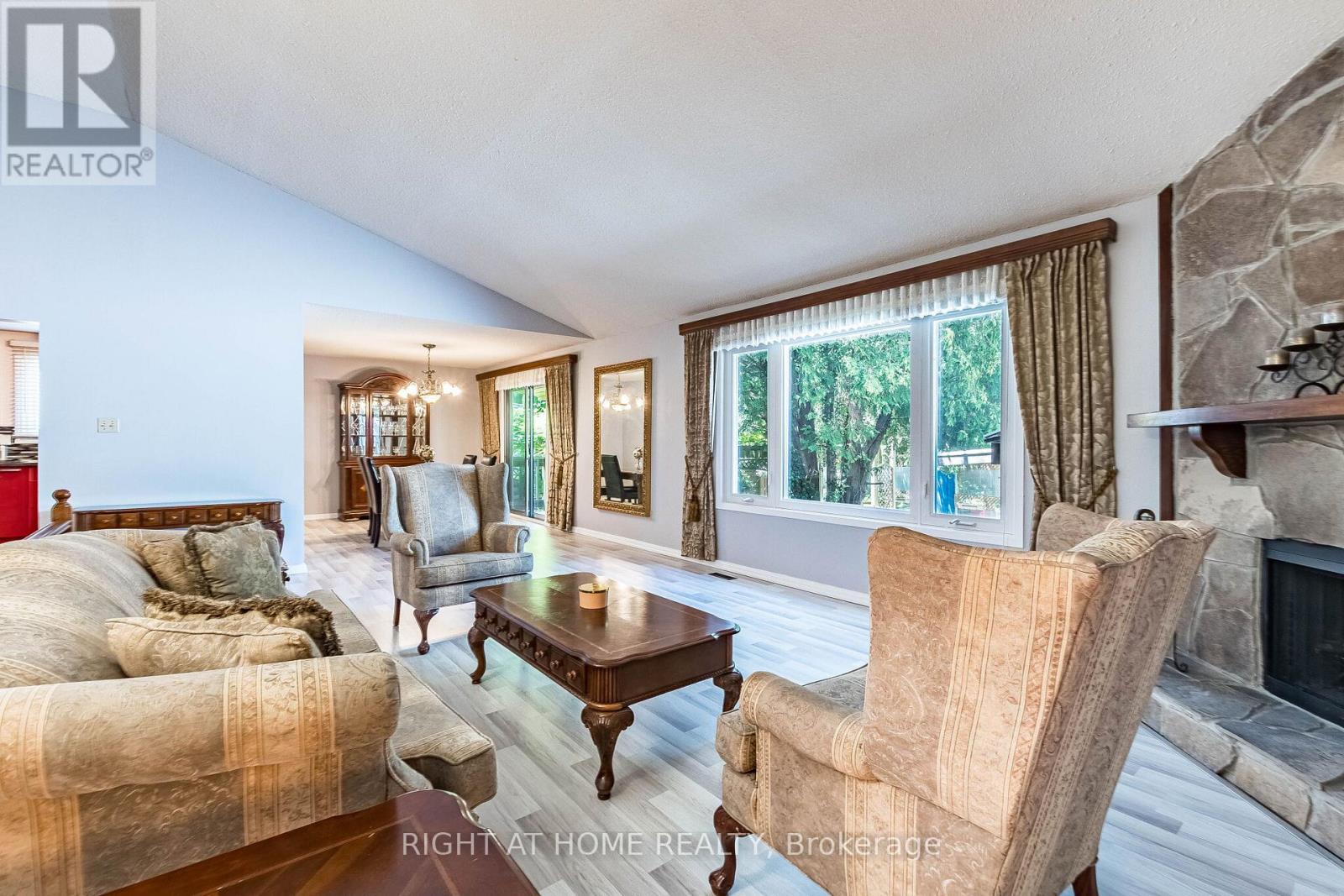 2669 Inlake Court, Mississauga, Ontario  L5N 2A6 - Photo 10 - W13485938