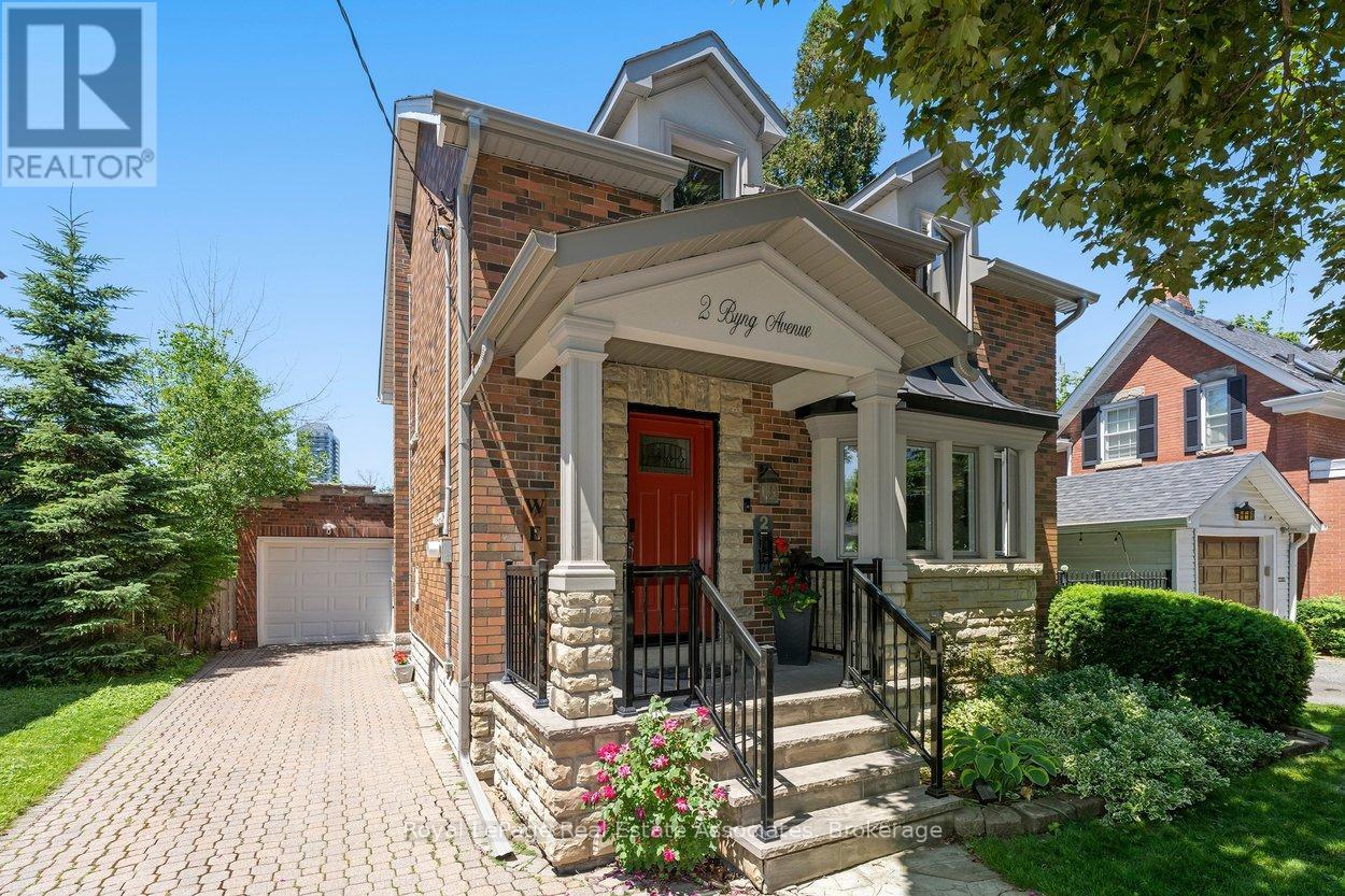 2 BYNG AVENUE, brampton (downtown brampton), Ontario