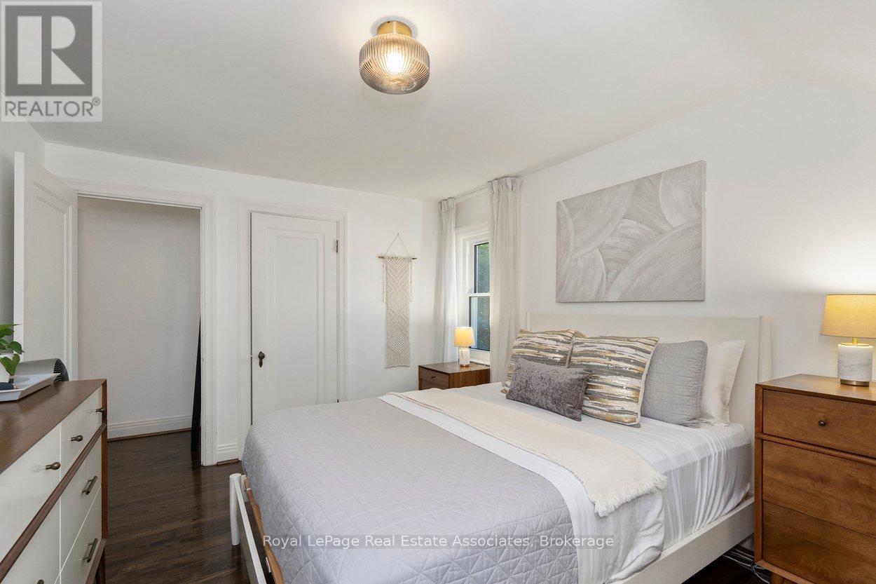 2 Byng Avenue, Brampton (Downtown Brampton), Ontario  L6Y 1L1 - Photo 21 - W13485958
