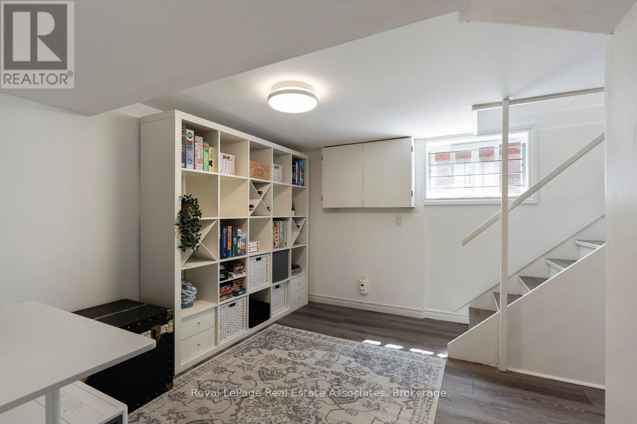2 Byng Avenue, Brampton (Downtown Brampton), Ontario  L6Y 1L1 - Photo 27 - W13485958