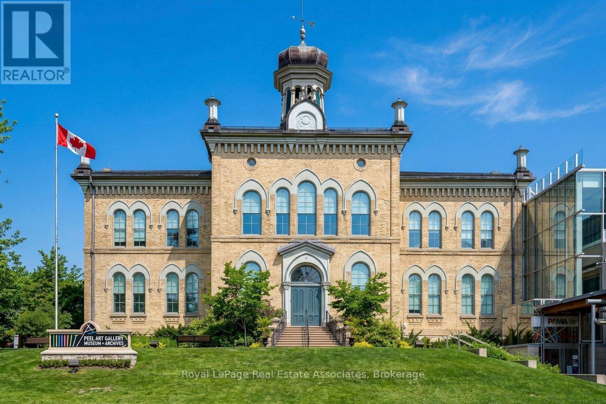 2 Byng Avenue, Brampton (Downtown Brampton), Ontario  L6Y 1L1 - Photo 45 - W13485958
